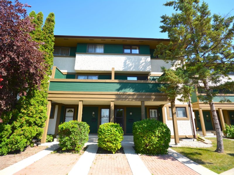 Adsum Townhouse
