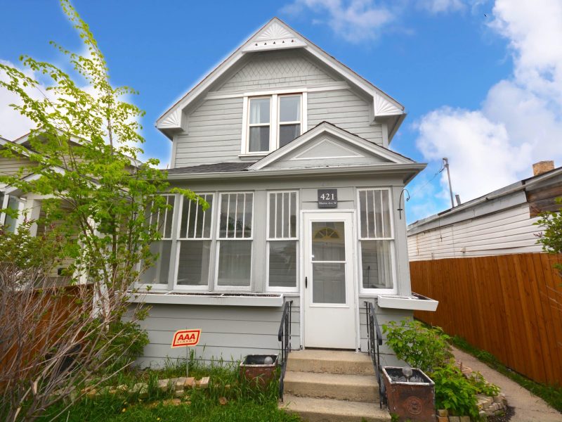 Martin Ave W – Elmwood Home for sale