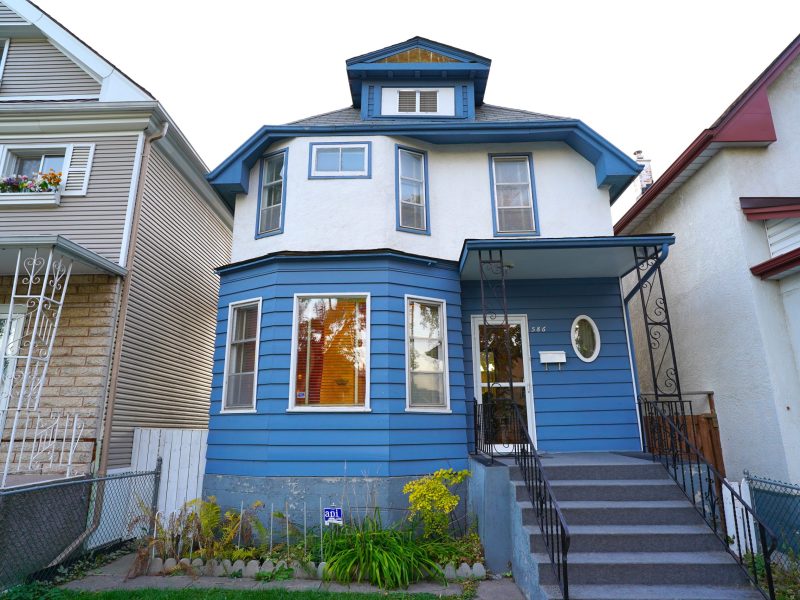 West End Winnipeg House for Sale