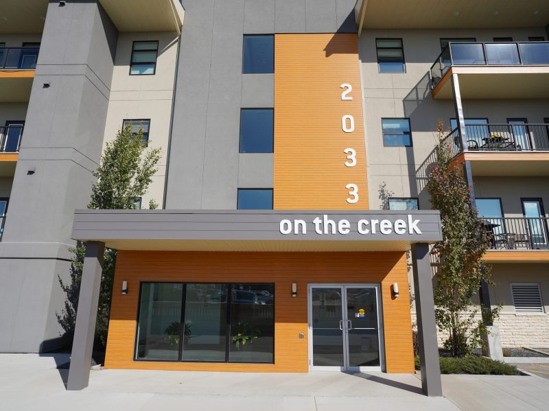 Henderson Hwy – North Kildonan Condo For Sale