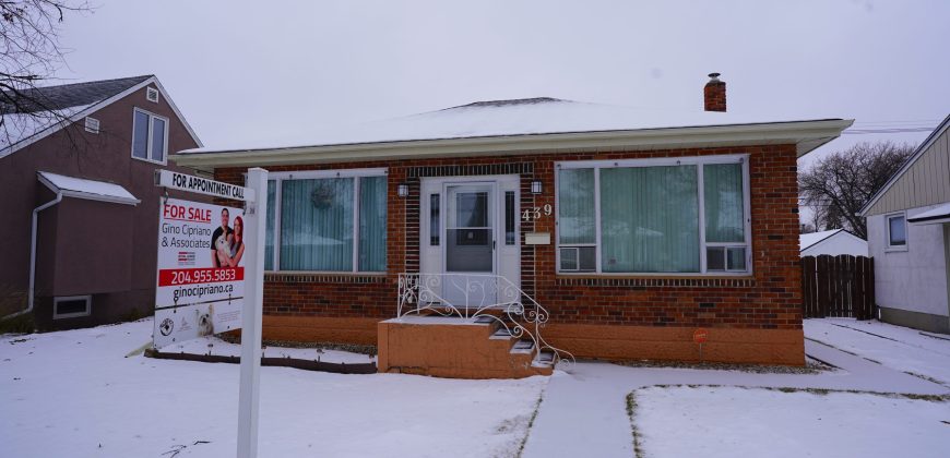 Seven Oaks Ave – West Kildonan