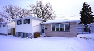 Bibeau Bay – Windsor Park House For Sale in Winnipeg