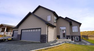 Pebblestone Drive – Stony Mountain House for Sale