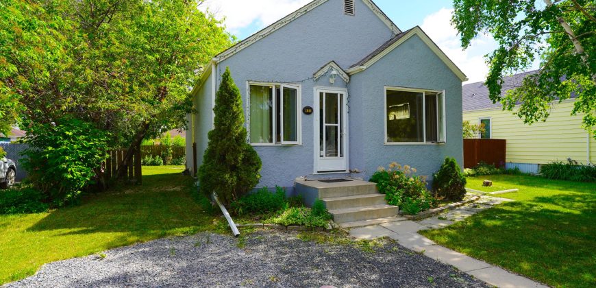 Melbourne Ave – East Kildonan Winnipeg House For Sale