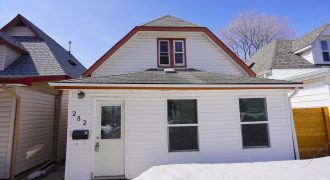 282 Albany Street – Deer Lodge House For Sale