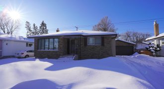 570 Oakland Avenue – North Kildonan Winnipeg House For Sale