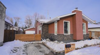 421 Knowles Ave – North Kildonan House For Sale