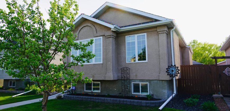 Immaculate 3 Bedroom Bi-Level Home in East Transcona, Winnipeg