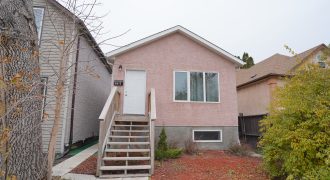 191 Johnson Ave W | Move-in Ready Duplex