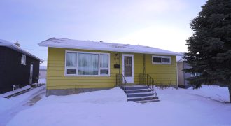 1178 Atlantic Avenue | Spacious Fixer-Upper