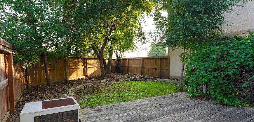 22 Price Drive East Kildonan – Bright 3-Bedroom Home with Large Yard