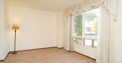 22 Price Drive East Kildonan – Bright 3-Bedroom Home with Large Yard