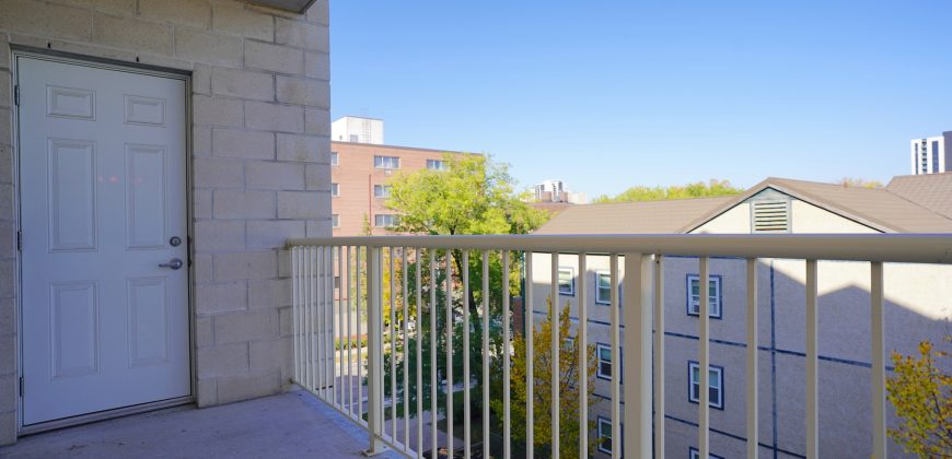 404-330 Stradbrook Avenue – Osborne Village