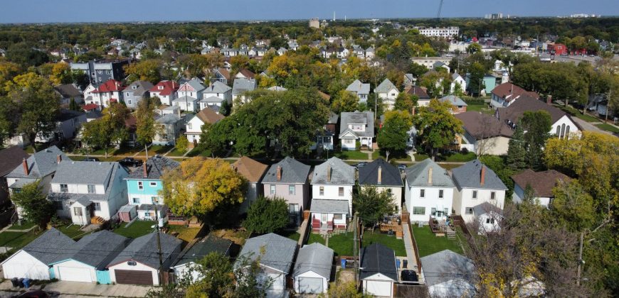 266 Bannerman Ave | Winnipeg Home with Duplex Potential