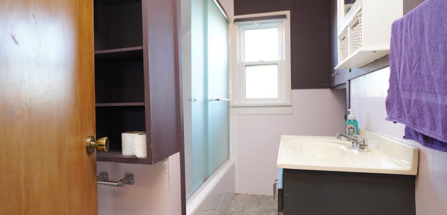 173 Lansdowne Ave | Affordable Scotia Heights Starter