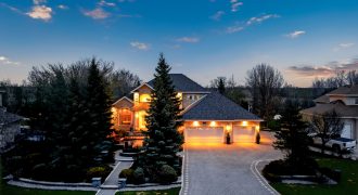 129 Eagle Creek Drive East St Paul | Luxury Pritchard Farm Estate