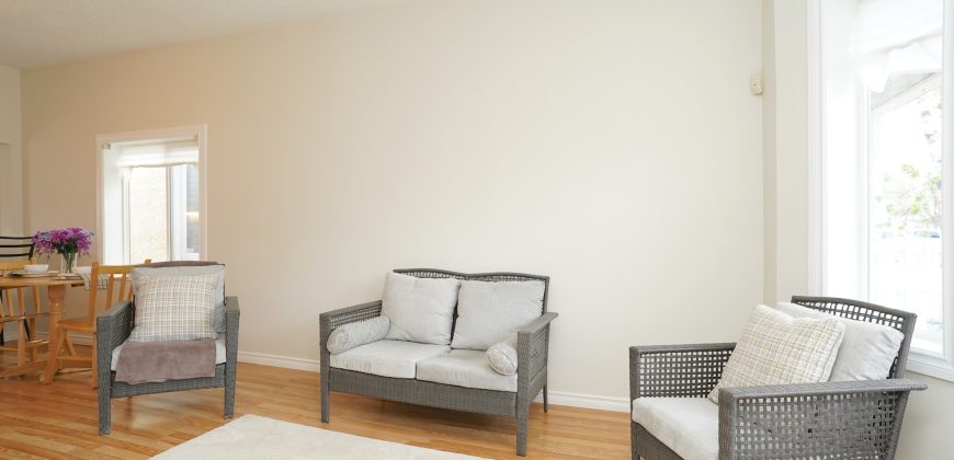 384 Martin Avenue W | Move-In Ready Elmwood Home With Open Concept Layout