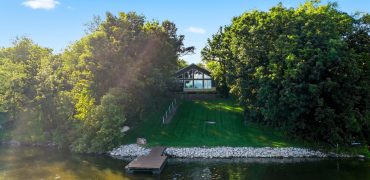 91 Silverdale Drive | A Private Waterfront Retreat Unlike Anything Else
