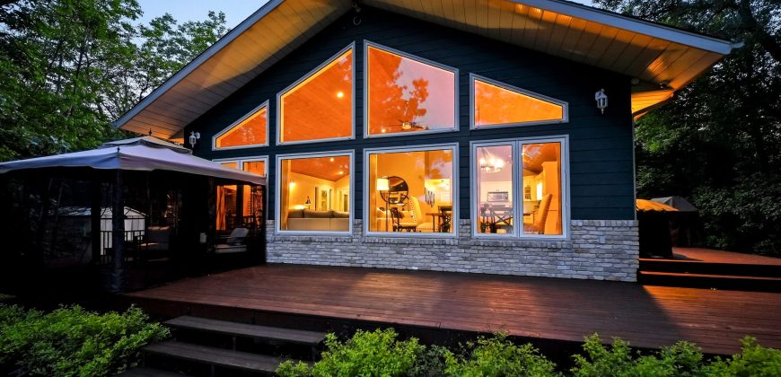 91 Silverdale Drive | A Private Waterfront Retreat Unlike Anything Else